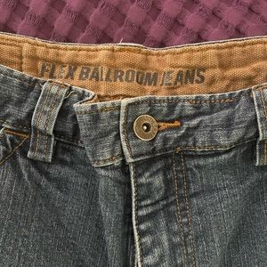 Duluth Trading Co. Men’s Flex Ballroom Blue Denim Jeans Straight Size 34X32